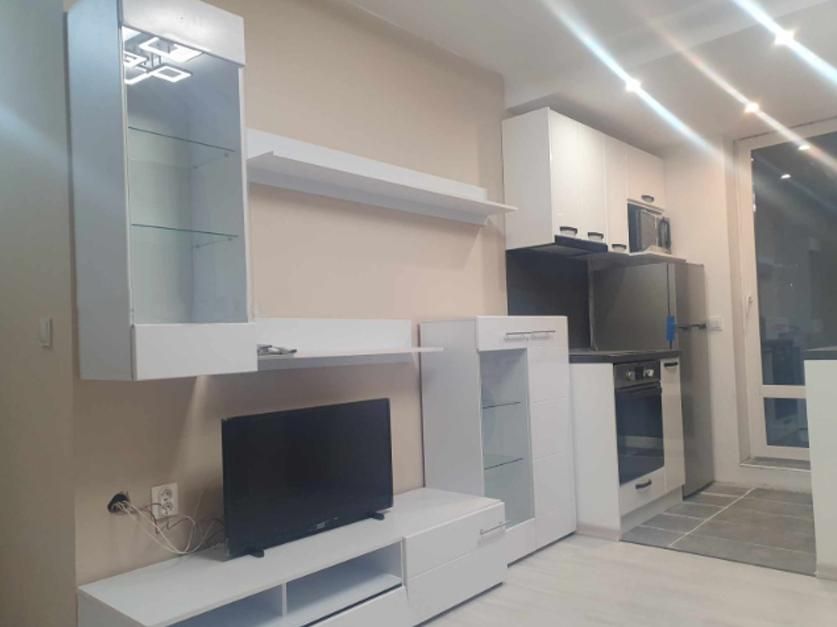 Дава се под наем Тристаен апартамент в София, Овча купел - 80 кв.м за 800 € - Снимка #2