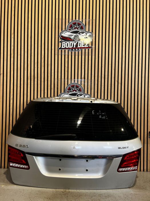 Haion cu luneta Mercedes E-class w212 facelift break / combi  vopsea originala