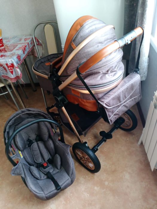 Коляска детская