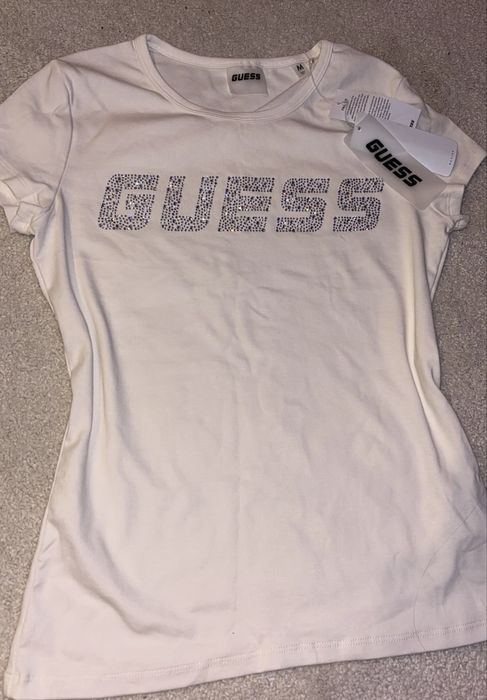 GUESS нова дамска тениска