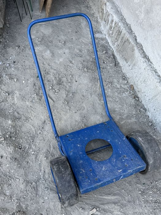 Продам советскую тачку