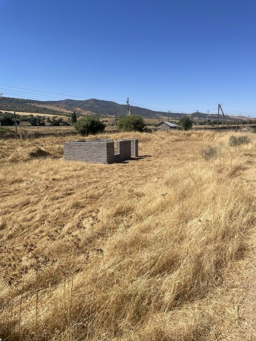 Yer sotiladi 6 sotix Bostonliq tumani