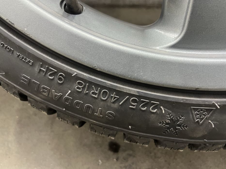 Диски OZ. R18. С зимней резиной