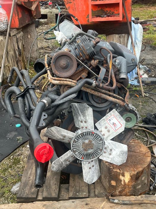 Motor +cutie Mercedes 814 6cilindri