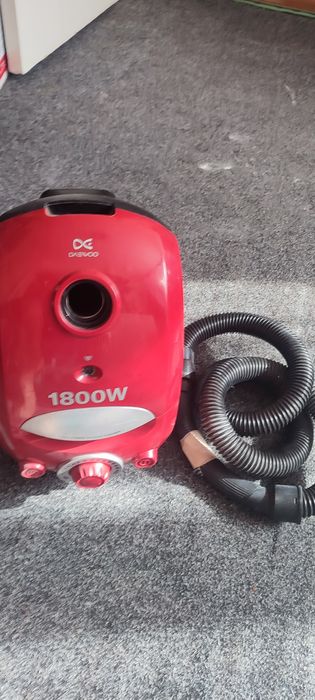 Aspirator Daewoo 1800 W cu sac