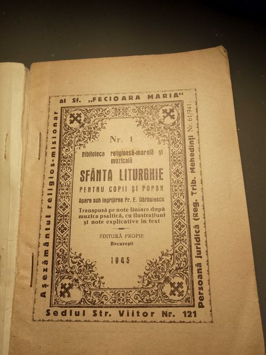 Sfinta liturghie raritate