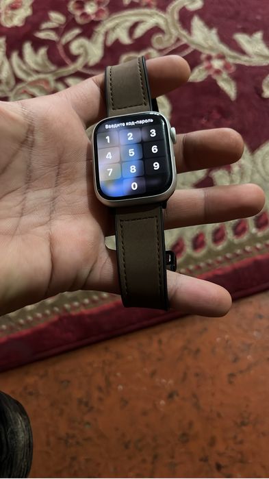 Продам apple watch 9 45мм