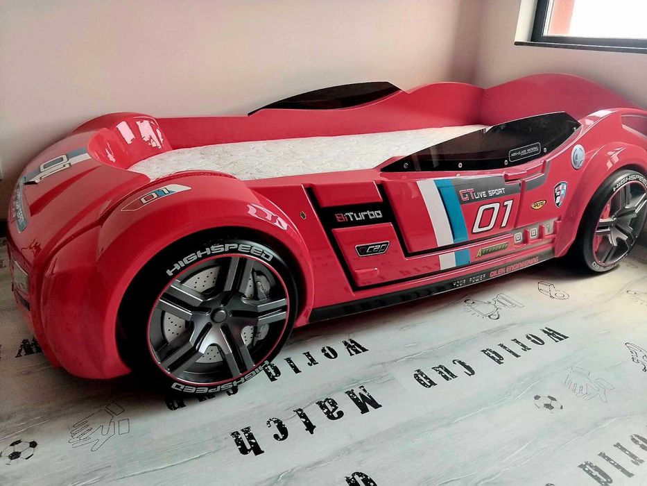 ПРОМО 900 € ЗА ДВЕТЕ.Продавам 2 броя оригинални детски легла-кола  Biturbo – червени с матраци