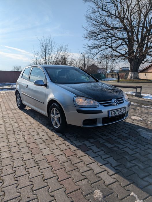 Volkswagen Golf V 5