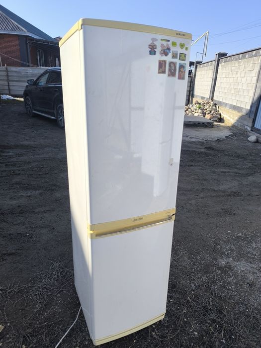 Холодильник SAMSUNG с доставкой