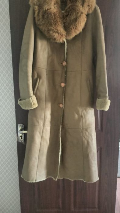 Продам дублёнку и кожаный плащ