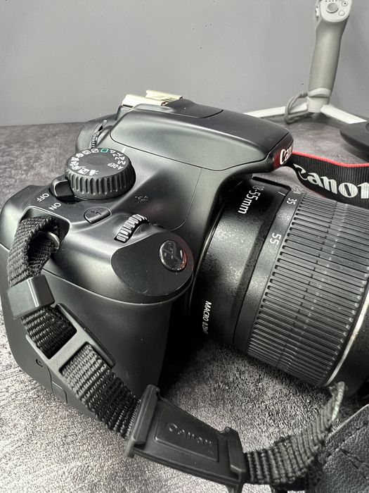 Canon EOS 1000D, EF-S 18-55