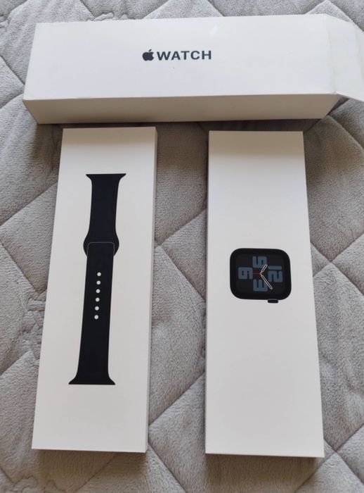 Apple Watch SE 2 Gen 44 мм черно-синий