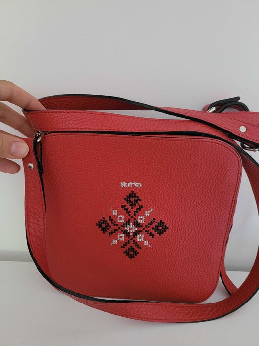 MAGPIE – geanta din piele brodata, rosie, Iutta