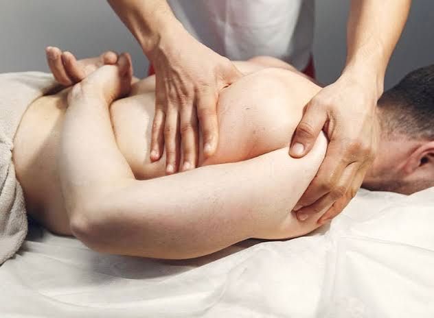 Masaj în stil ayurvedic