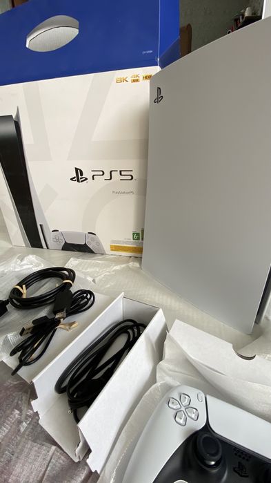 Play Station новая