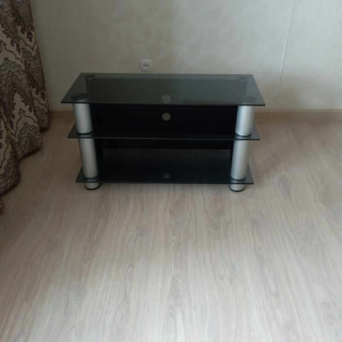 Тумба под телевизор продается
