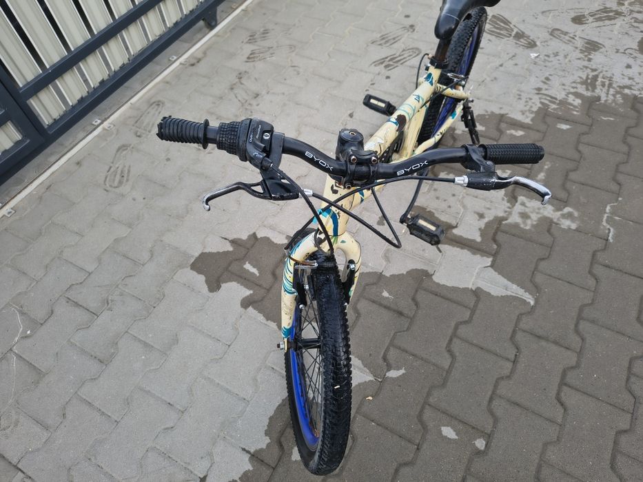 Bicicleta 20 " pentru copii