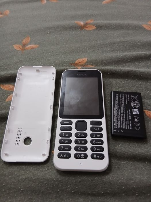 Telefon Nokia produs nou ne folosit