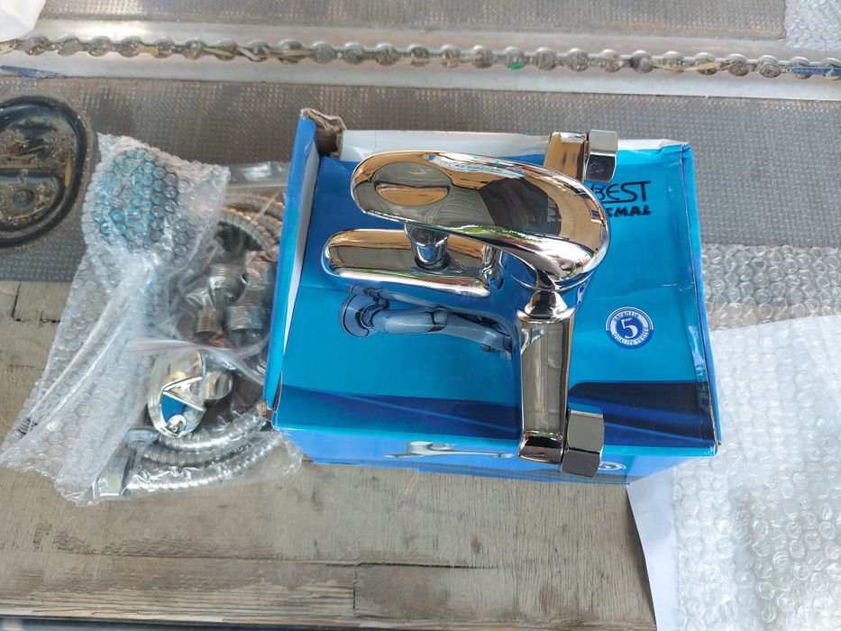 Смесител за баня,душ батерия Best