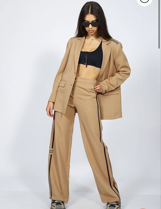 Сако nude negative/pause