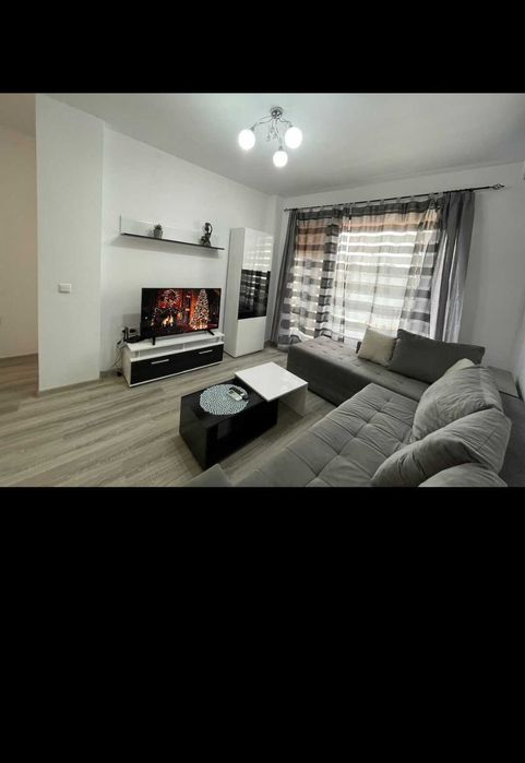 Дава се под наем Двустаен апартамент в Варна, Левски - 70 кв.м за 408 € - Снимка #2