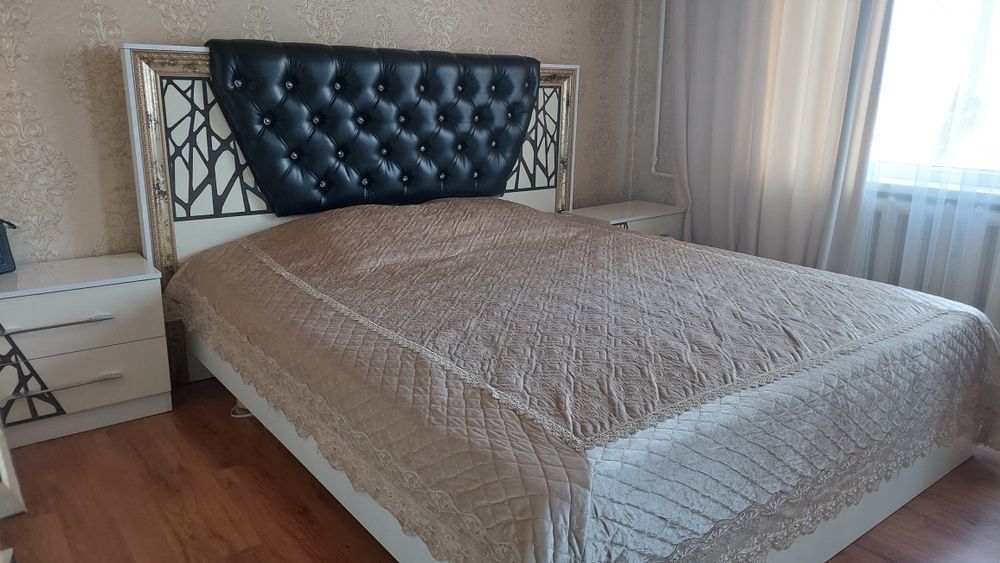 Срочно спальный гарнитура