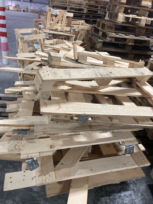 Продам доски, ящики, дрова