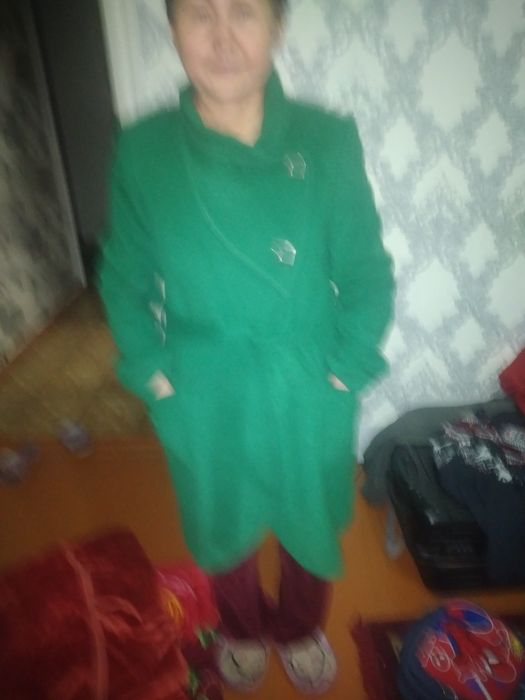 Женская куртка и пальто