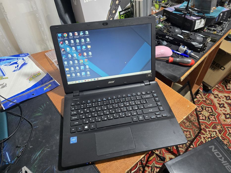 Acer travelmate p246 сотилади