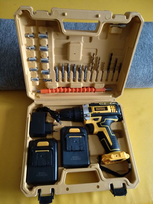 шуруповёрт новый ...