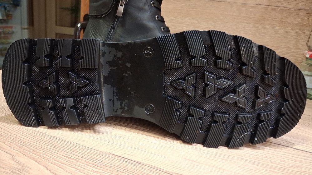 Дамски боти/ботуши