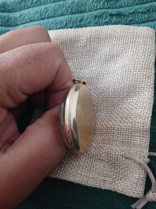 Bulova de buzunar