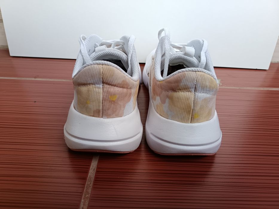 Nike Дамски маратонки