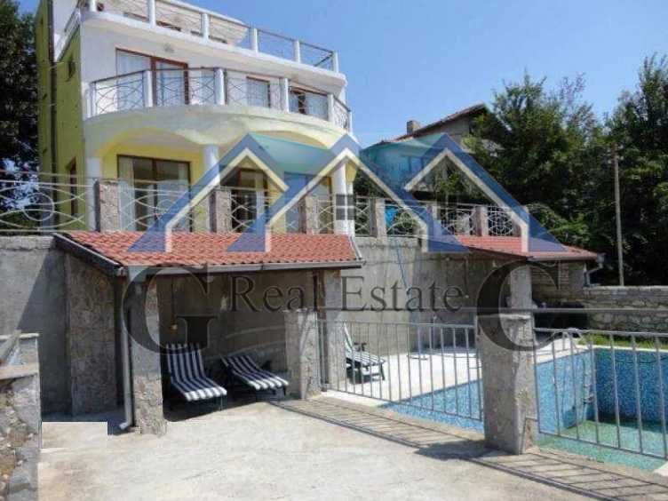 Продава се Къща в Варна, Бриз - 198 кв.м за 1566 €/кв.м - Снимка #5