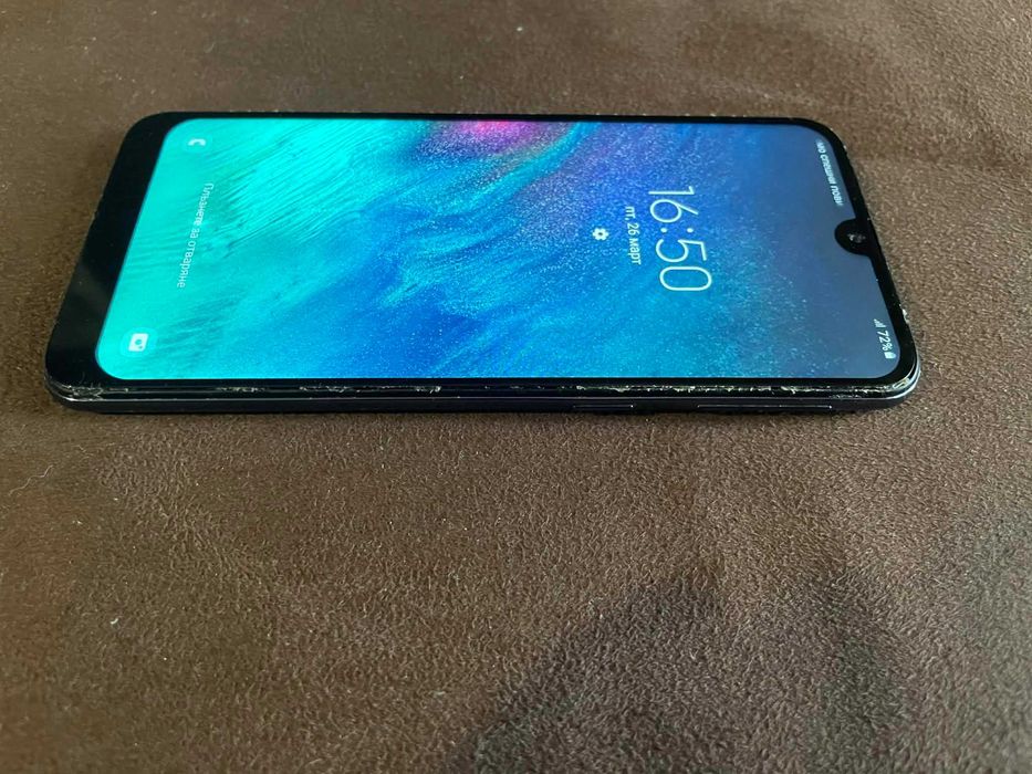 Смартфон - Samsung A40 /64 GB