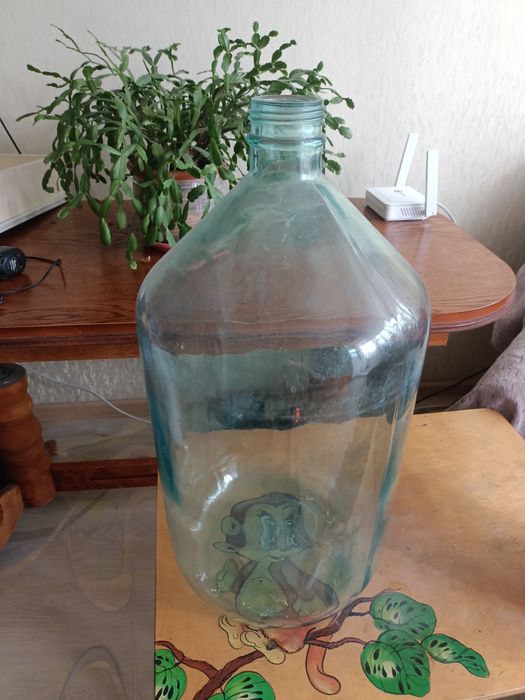 Продам бутыль,продам не дорого