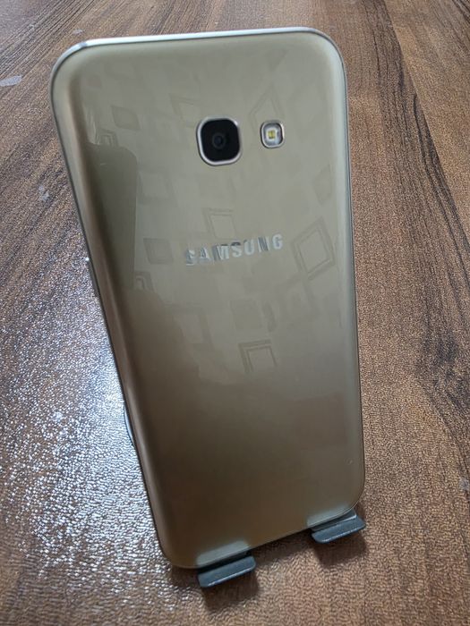 Samsung A5 2017 gold