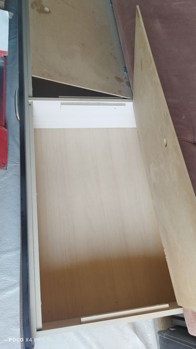 Продам раздвижной  диван