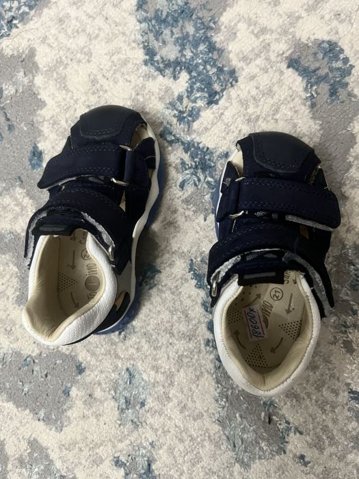 Продается детская ортопедическая обувь