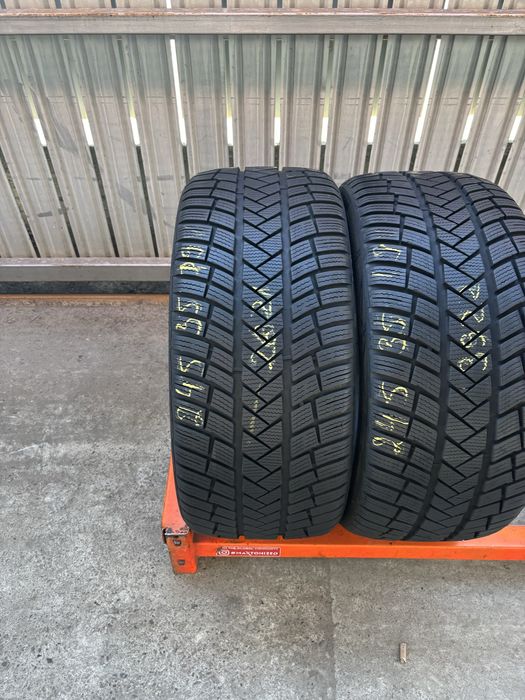 Anvelope Iarna 245/35/19 Vredestein WinTrac Pro 245 35 19 R19