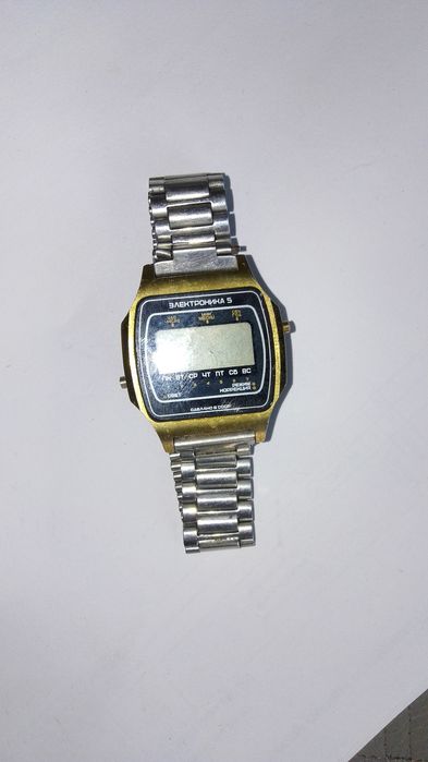 Часы монеты ручки