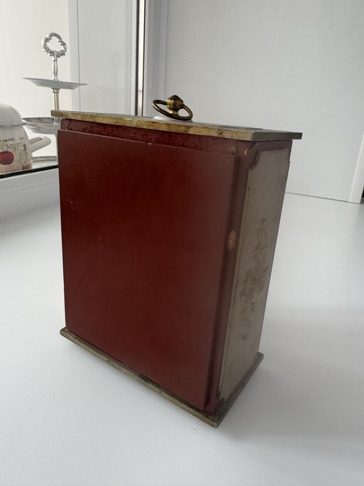 Винтажные настольные часы Янтарь