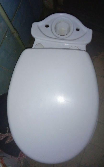 Унитаз с бачком б/у