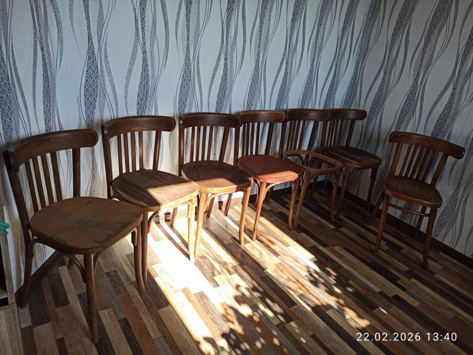 Венские стулья (7 штук) продам