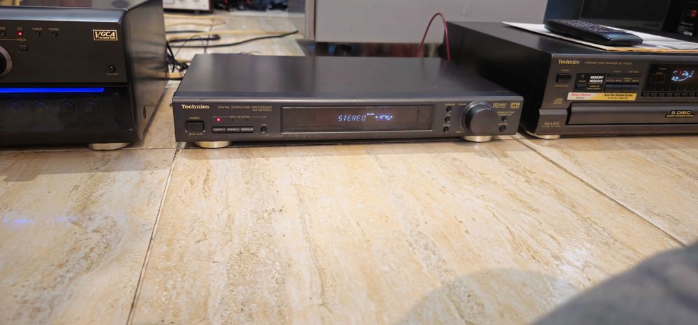 Procesor Technics SH-AC500 cap de serie stare foarte buna, cu test video!