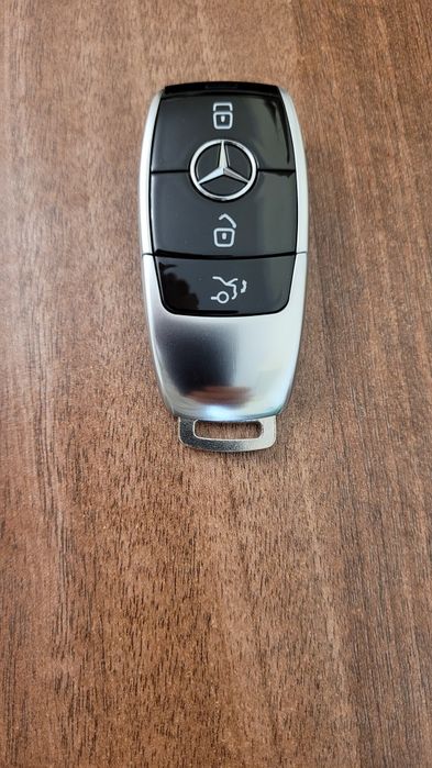Carcasa cheie Mercedes cu 4 butoane