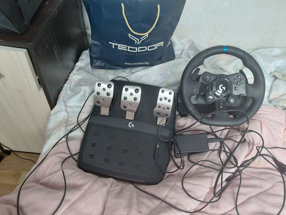 Волан:Logitech G923