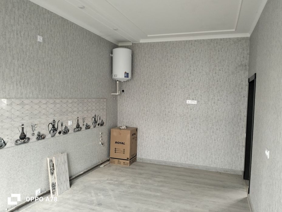 Yangi qurilgan xovli uy sotiladi