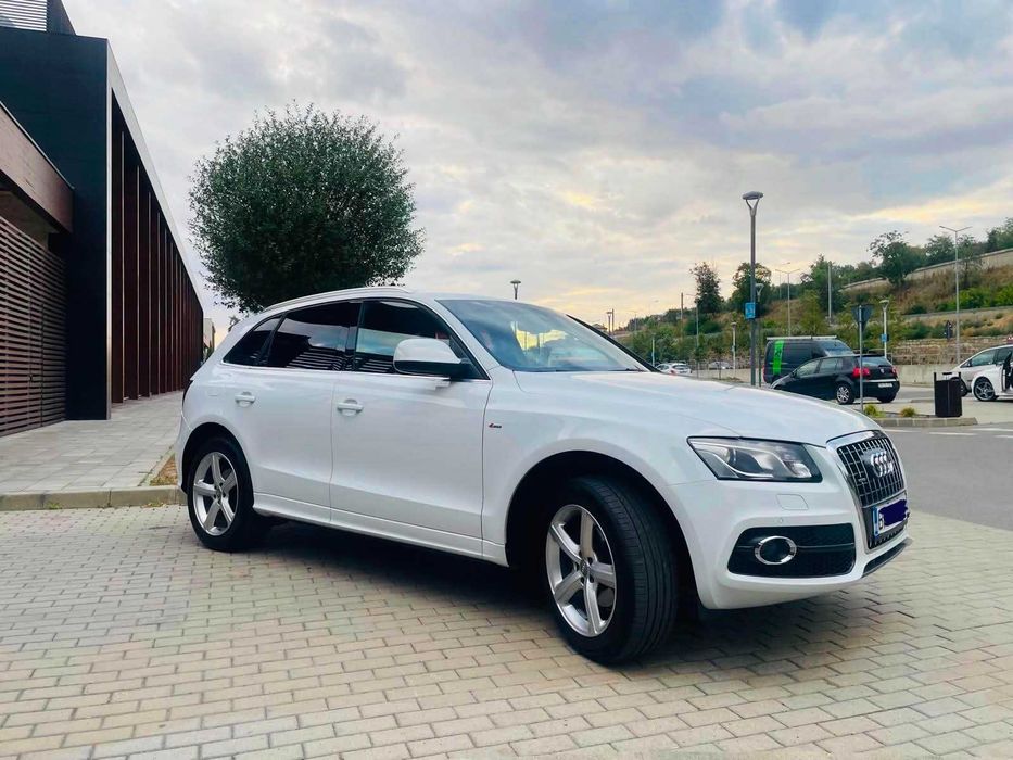 Audi Q5 3XS-line Quattro 2.0TDI 170CP -2012